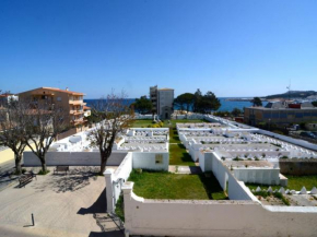 Apartment in Lescala for five people